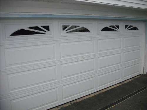 Image of 8300 Colonial Style Garage Door Installed in Eastlake Ohio (Lake County).