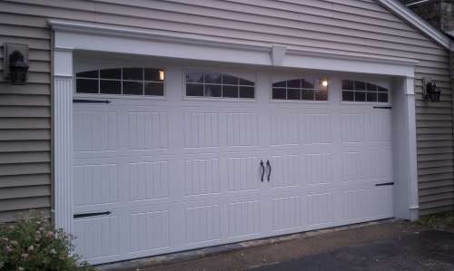 9100-9600 Series Garage Doors