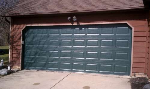 9100-9600 Series Garage Doors